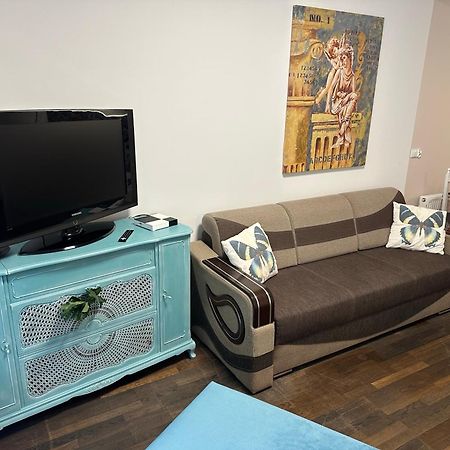 Cichy Zaulek 3 Apartment Brodnica  Bagian luar foto