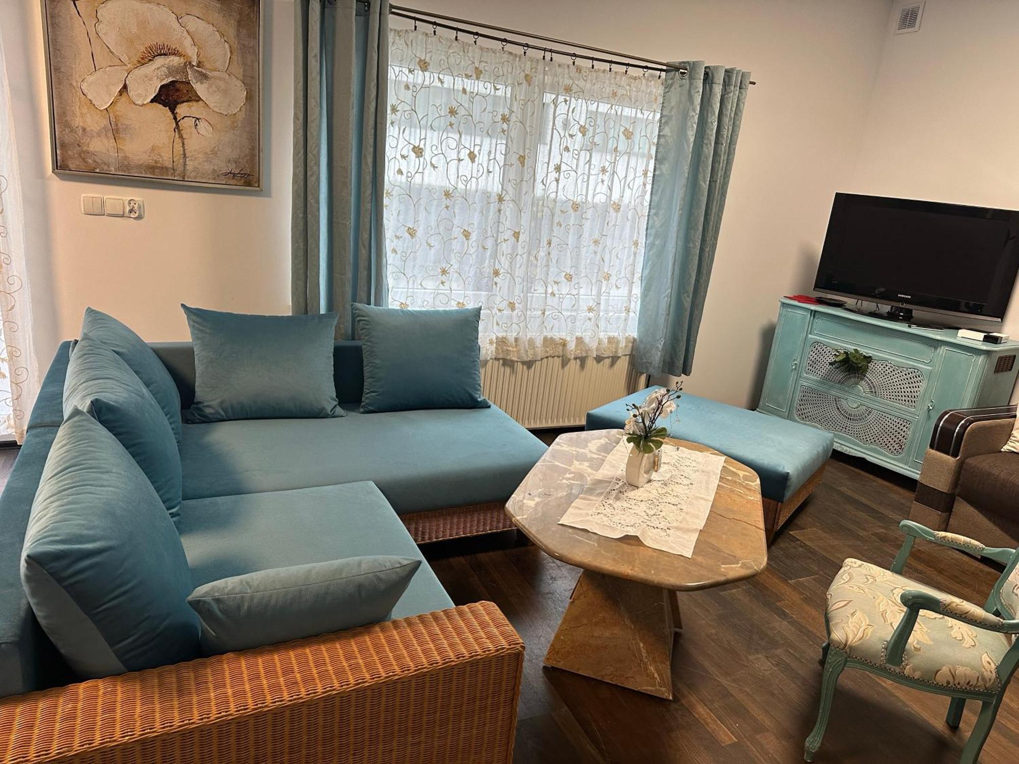 Cichy Zaulek 3 Apartment Brodnica  Bagian luar foto
